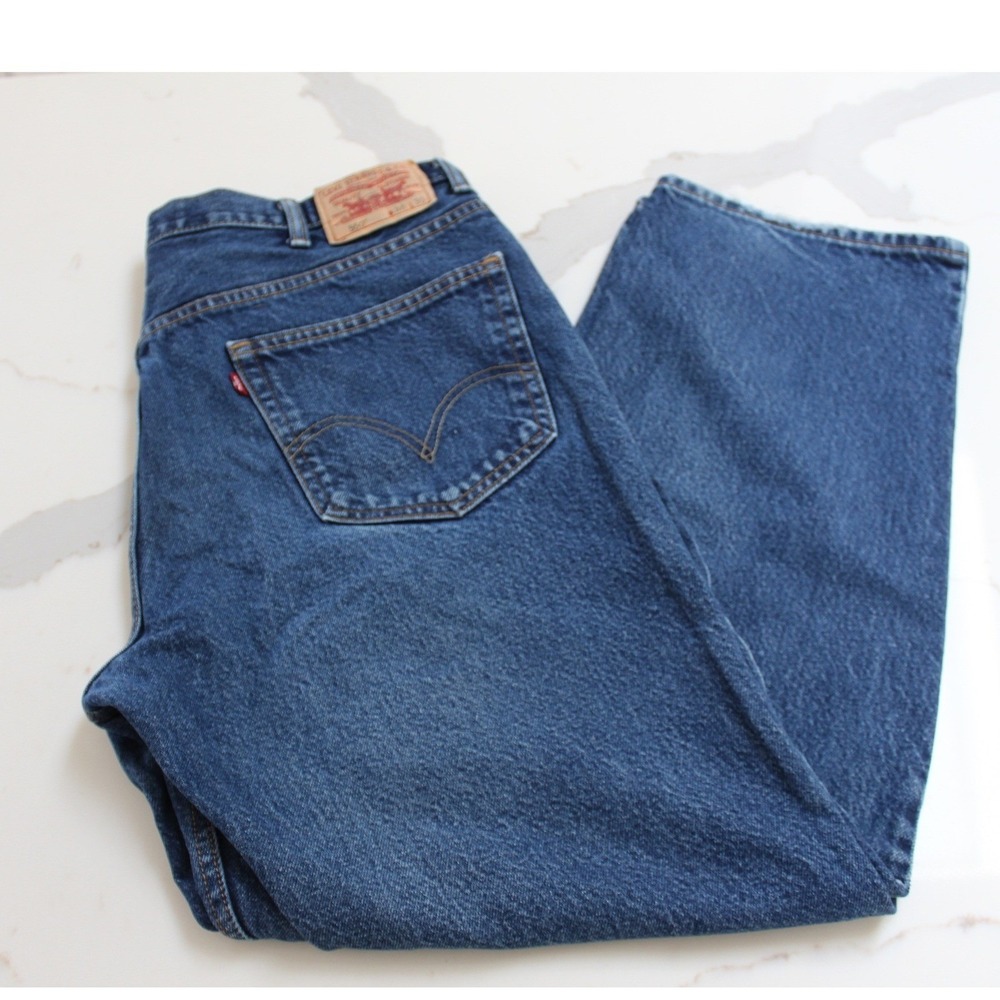Levi's 550 Relaxed Fit Jeans Mens 38x30‎ Blue Medium Wash Tapered Leg Denim